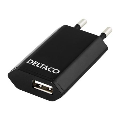 Pistorasiaan kytkettävä USB-latausadapteri, slim